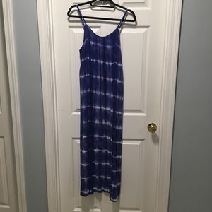 Tie-dye maxi dress